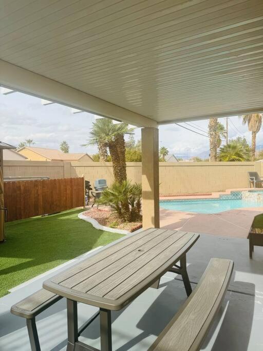 Paradise Las Vegas Dış mekan fotoğraf